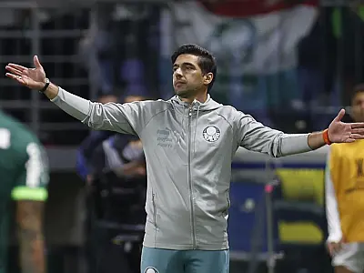Abel diz que queda do Palmeiras na semi se deve a ele e ao goleiro do Boca
