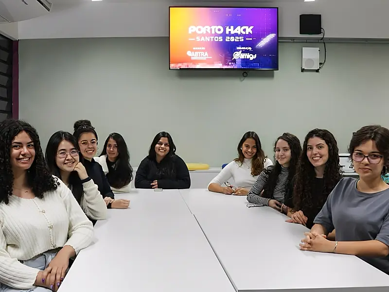Fatecs Baixada Santista e Registro disputam final do Porto Hack 2025