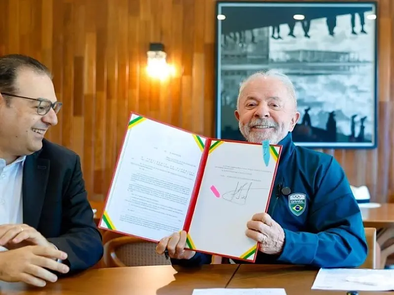 Presidente Lula sanciona Lei que moderniza a emissão da CNH e garante renovação automática