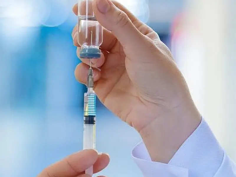 País tem nova vacina contra infecção que pode levar a pneumonia e meningite