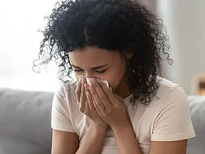 Os piores gatilhos da rinite alérgica e como preveni-los