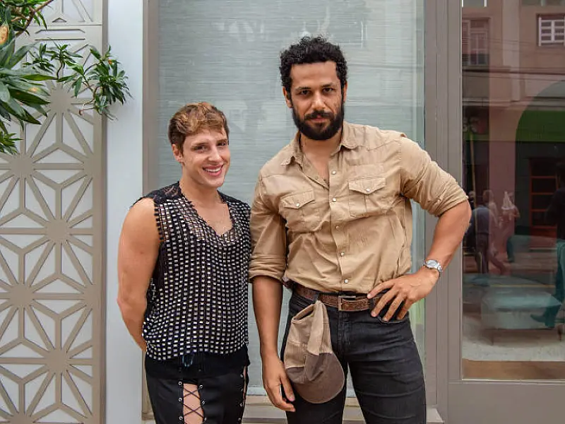 Amaury Lorenzo e Diego Martins, de 'Terra e Paixão', serão Rei e Rainha da Parada LGBTQIA+