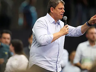 Tarcísio terá de cumprir 1 promessa a cada 12 dias de mandato em SP