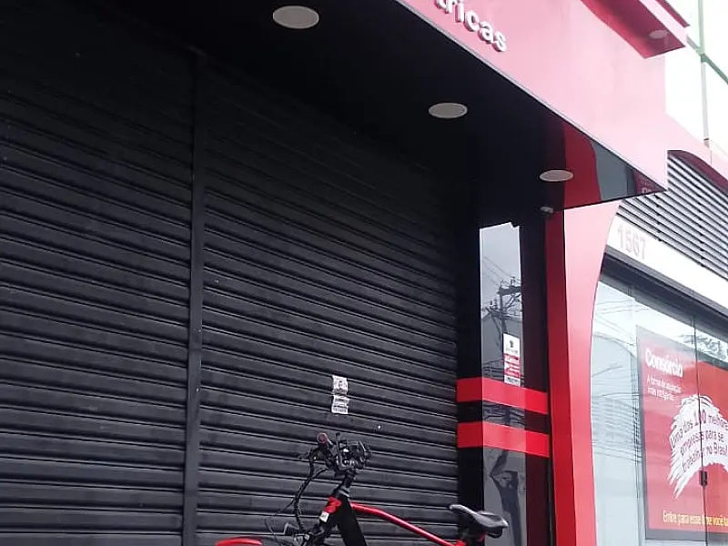 Parceria entre iFood e Bliv leva mais bicicletas elétricas para entregadores de Santos