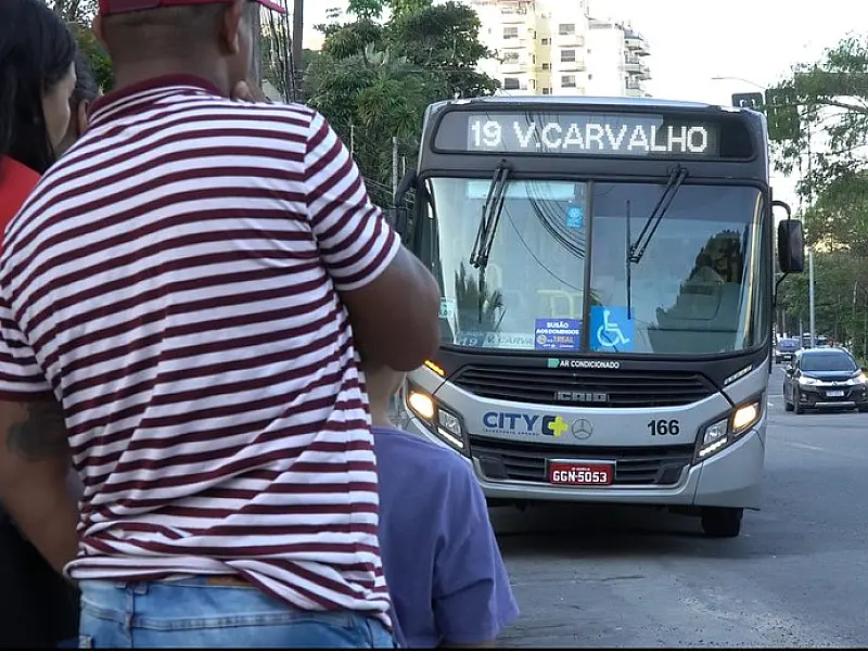 Primeiro domingo com Tarifa Social a R$ 1,00 atrai 57 mil passageiros em Guarujá