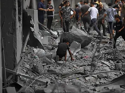 Israel e Hamas selam acordo para trocar reféns por presos e trégua de 4 dias