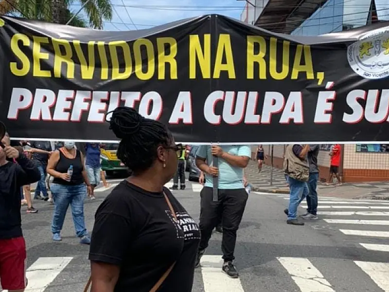 Servidores e Prefeitura não chegam a um acordo e greve em São Vicente é mantida