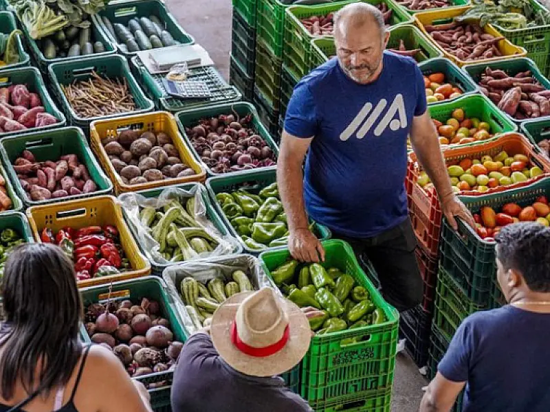 Pelo segundo mês seguido, grupo de Alimentação e bebidas registra queda de preços no Brasil