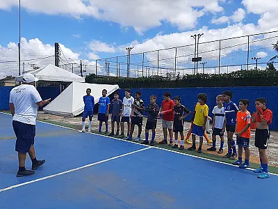 Projeto da Guarda Municipal abre 200 vagas para aulas de futsal e voleibol em Guarujá