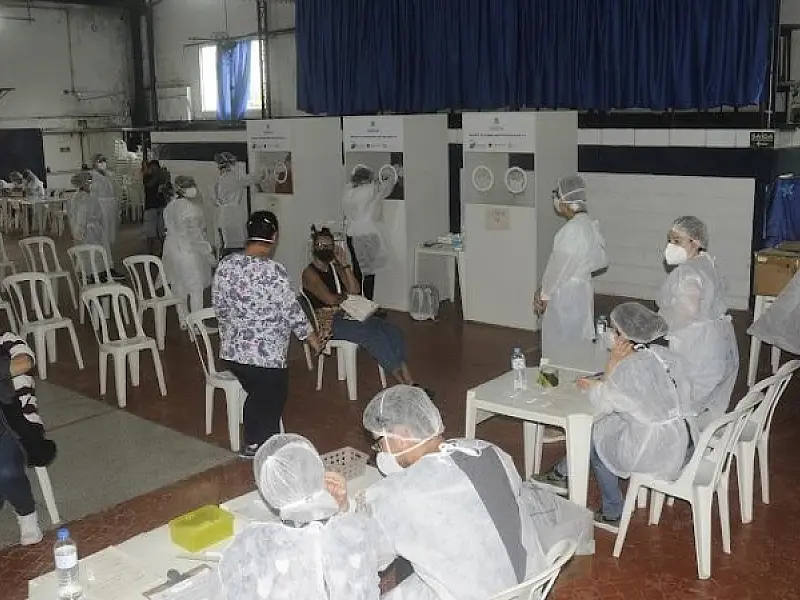 Centro de atendimento a síndromes gripais reabre