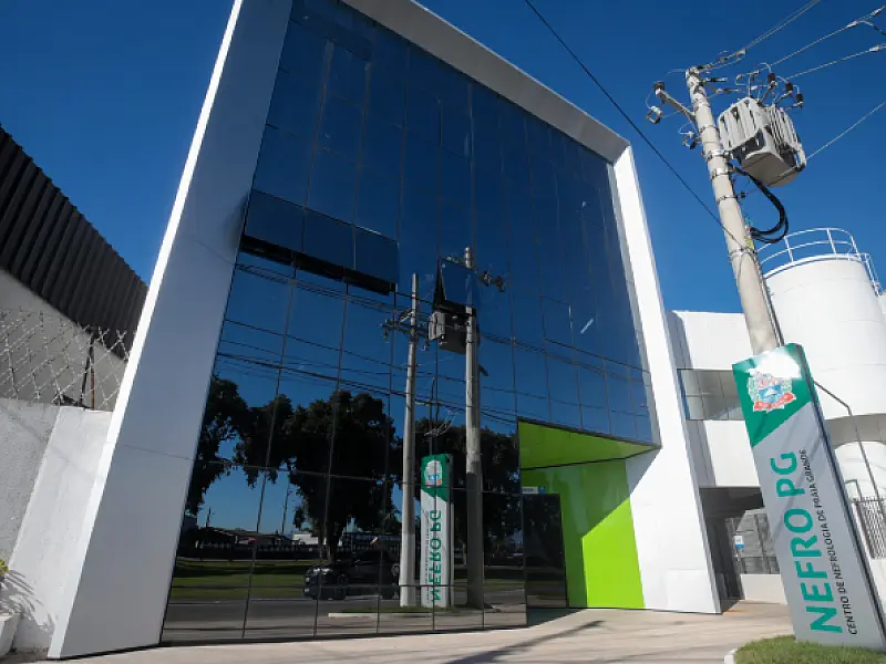 Mais moderna e com equipamentos de última geração, nova Nefro-PG é  entregue à população