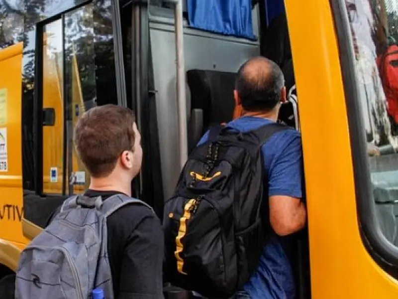 Cubatão abre inscrições para o transporte universitário