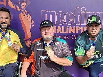 Geraldo Rosenthal conquista duas medalhas de Ouro em Meeting Paralímpico de Tiro Esportivo