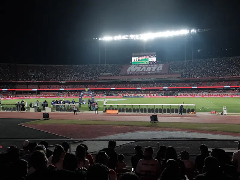 Governo do Estado promove ação especial da Campanha do Agasalho durante jogo do Santos x Ituano