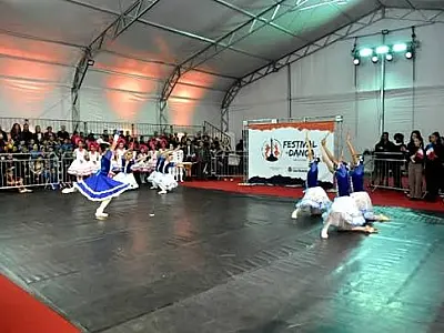 Acontece em São Vicente: jogo do Brasil, cultura geek e música ao vivo movimentam o fim de semana
