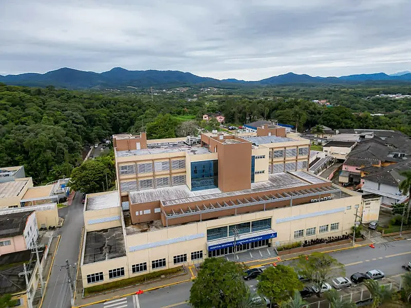 Governo de SP inaugura ampliação do Hospital Regional de Pariquera-Açu e anuncia novo hospital