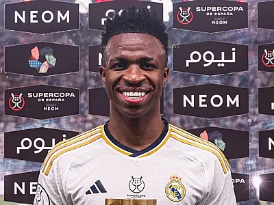 Vinícius Júnior brilha e Real Madrid conquista Supercopa da Espanha