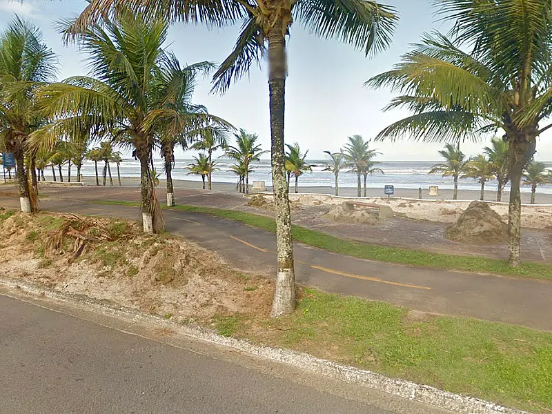 Bairro Solemar registra aumento de descarte de material irregular nas ruas