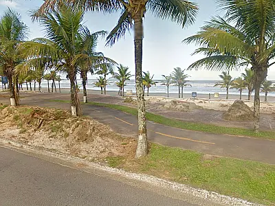 Bairro Solemar registra aumento de descarte de material irregular nas ruas