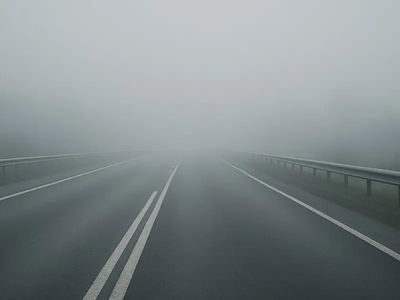 CNL orienta sobre condução segura sob neblina