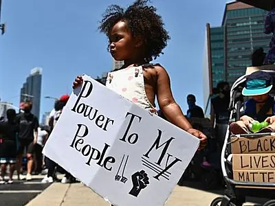 Entenda como assassinato de jovem negro há 10 anos resultou no Black Lives Matter