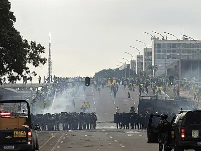STF marca julgamento de mais oito réus do 8 de janeiro