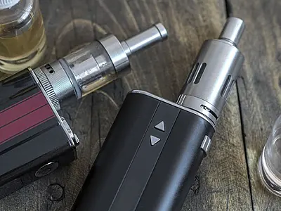 Entidades médicas esperam decisão da Anvisa contra cigarro eletrônico