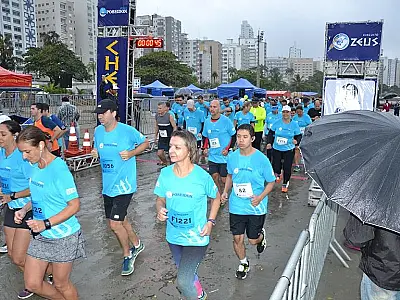 Santos abre inscrições gratuitas para corridas de 7km e 14km na faixa de areia