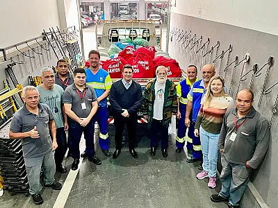 Sabesp apoia Campanha do Agasalho do Senai Santos e leva mais de 1.500 peças para famílias no Vale d