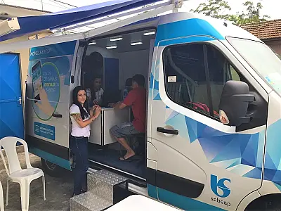 Agência Móvel da Sabesp atende até sexta e reforça mutirão de negociação de dívidas