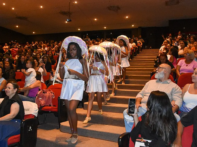 Cafe Vila Sônia leva "Mistérios do Fundo do Mar" para o palco do Palácio das Artes