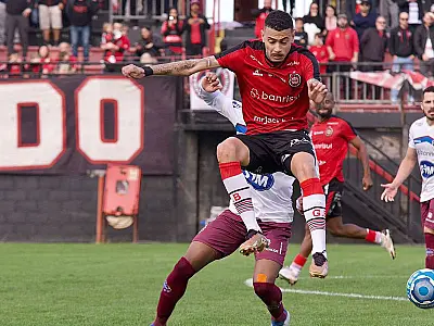 Brasil de Pelotas derrota Caxias em duelo gaúcho pela Série D