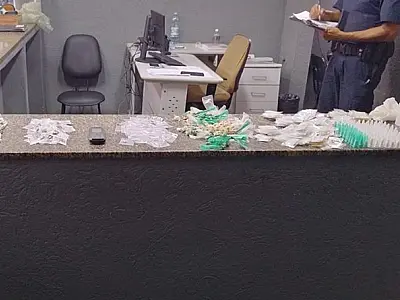 Em patrulhamento, GCM de São Vicente detém indivíduo por tráfico de drogas