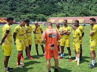 Jabuca faz "jogo de seis pontos" com o Joseense neste sábado na Caneleira