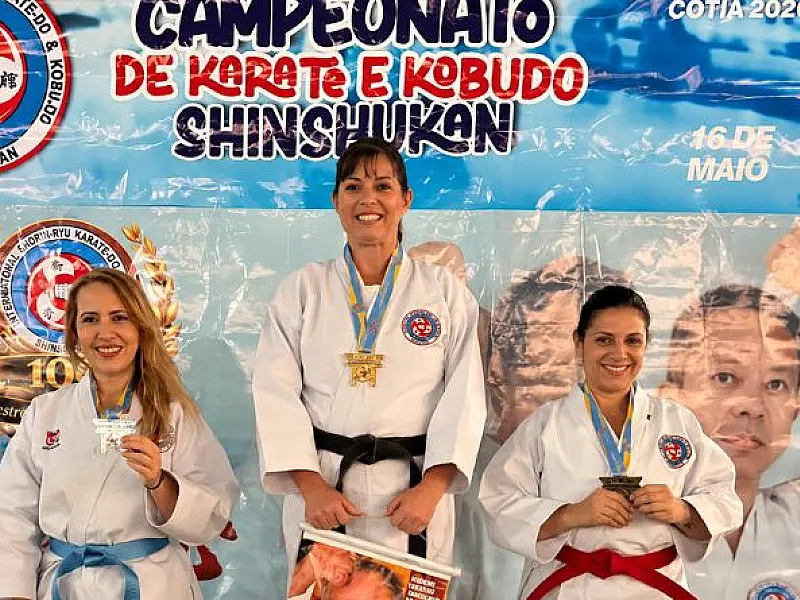 São Vicente conquista seis medalhas em campeonato estadual de karatê e kobu-do