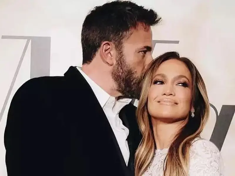 Jennifer Lopez e Ben Affleck estão noivos novamente