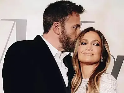 Jennifer Lopez e Ben Affleck estão noivos novamente