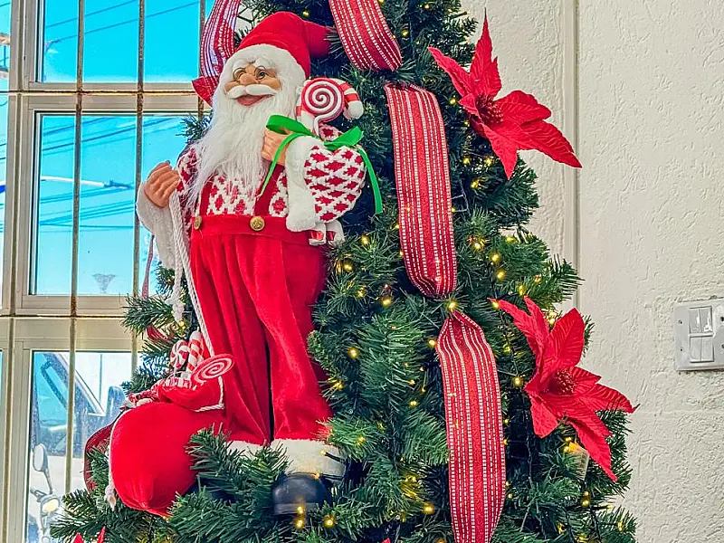 Prefeitura realiza Natal Mágico com apresentações culturais nesta sexta-feira (12)