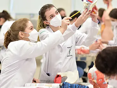 Baixada Santista tem a melhor universidade particular de SP, segundo avaliação do MEC