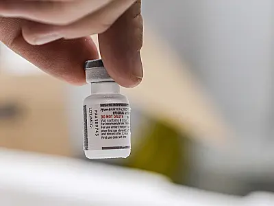 Sesau libera vacina Bivalente para todos profissionais de saúde a partir de quinta
