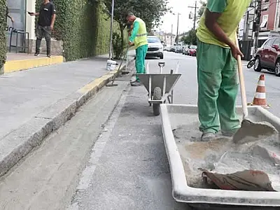 Santos inicia programa para recuperar 460km de calçadas