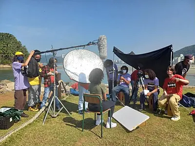 Projeto Oficina Querô abre inscrições para nova turma de produção audiovisual em Santos