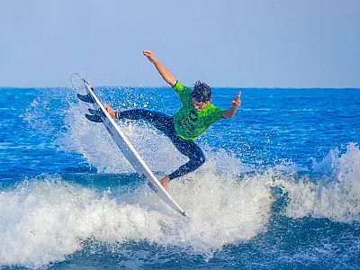 Guarujá conquista nove primeiros lugares em 17 pódios no Circuito Guarujaense de Surf