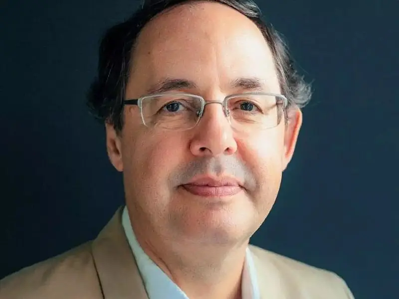 Eduardo Giannetti participa do XXV Seminário Internacional do Café