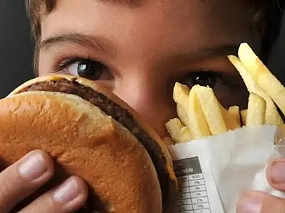 Alimentos ultraprocessados ficarão fora do Imposto Seletivo