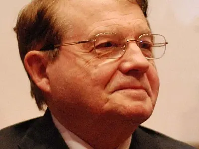 Morre Luc Montagnier, Nobel de Medicina que descobriu vírus da Aids