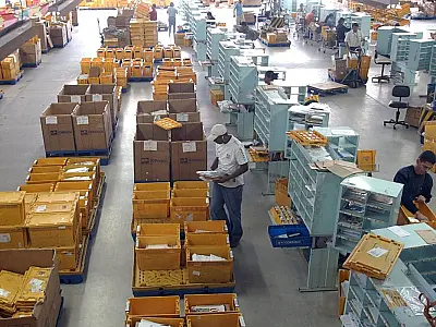 Presidente descarta taxar compra por meio de aplicativos estrangeiros