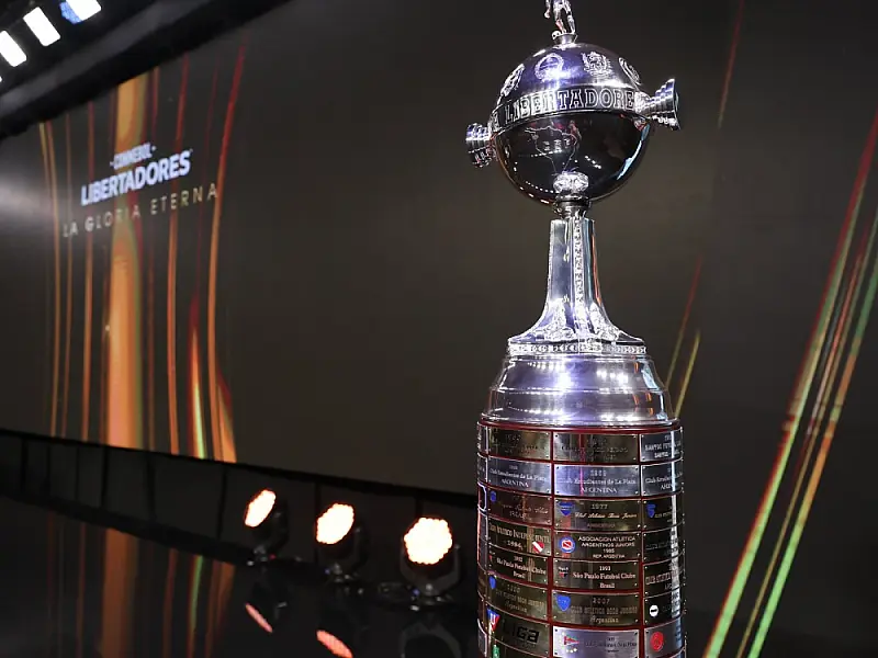 Brasil iguala Argentina no topo da Libertadores, com 25 títulos