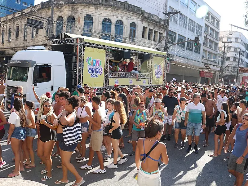 Carnacentro 2026 une folia das bandas e campeãs do Carnaval santista