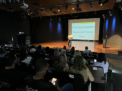 Guarujá capacita mais de 50 servidores sobre protocolo interno de documentos